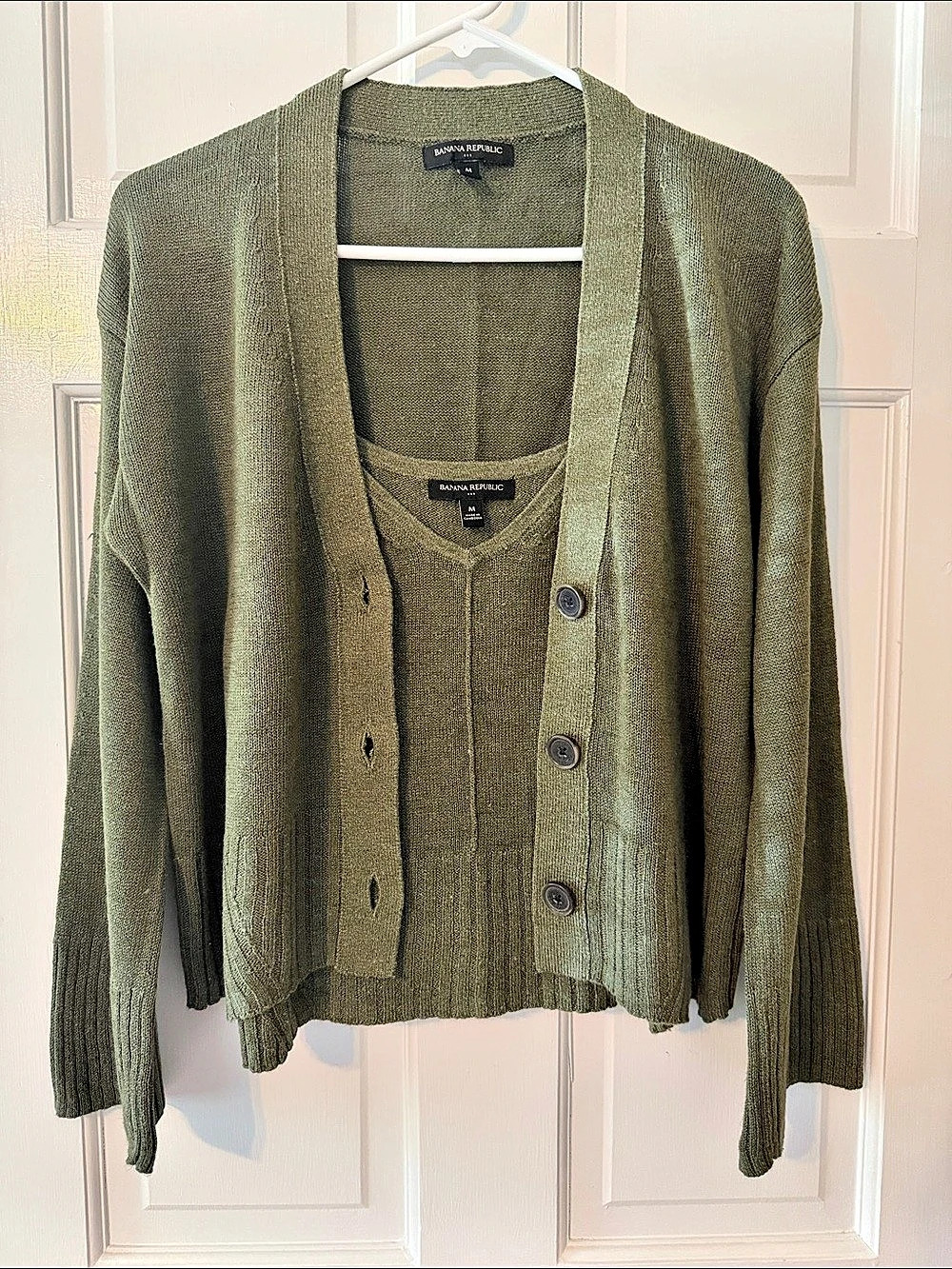 Banana Republic Cropped Knit Cardigan & Tank Set in Green